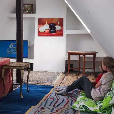 3 Between And Bochum * Dortmund